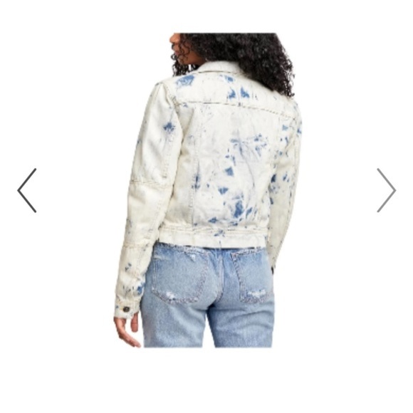 Free People Jones Tie Dye Jean Jacket NWT Size Large $98 Blue and Cream - Picture 2 of 11